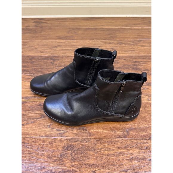 TAOS Select Black Leather Ankle Booties, Double Zip, Sz 10 - Picture 7 of 12